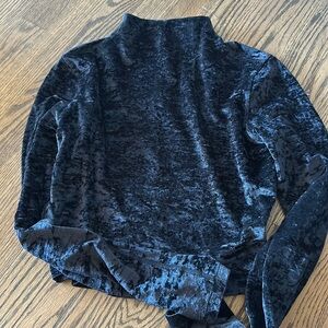 Lululemon align velvet mock neck